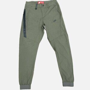 Nike Sportswear Tech Pack Woven Cargo Jogger Pants 30 x 32 Green 930281-060